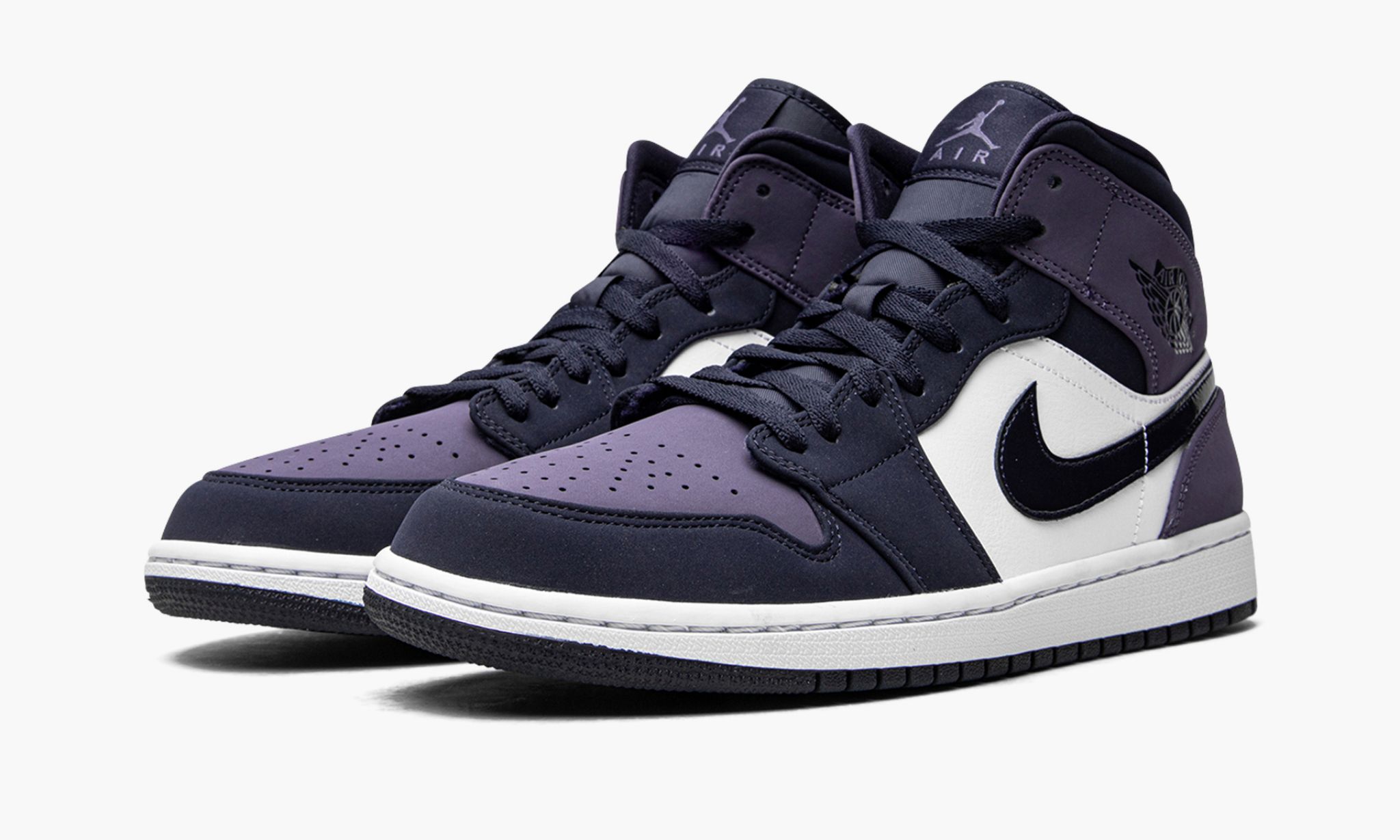 air-jordan-1-mid-_26_238220sanded-purple_26_238221-5367-tsrb4.jpg