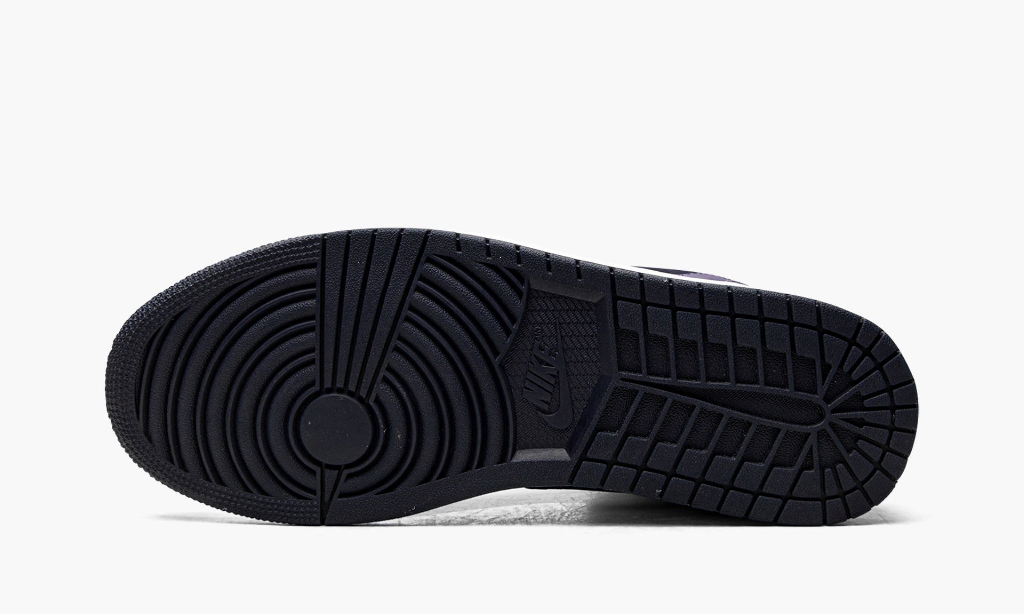 air-jordan-1-mid-_26_238220sanded-purple_26_238221-8567-zrpdw.jpg