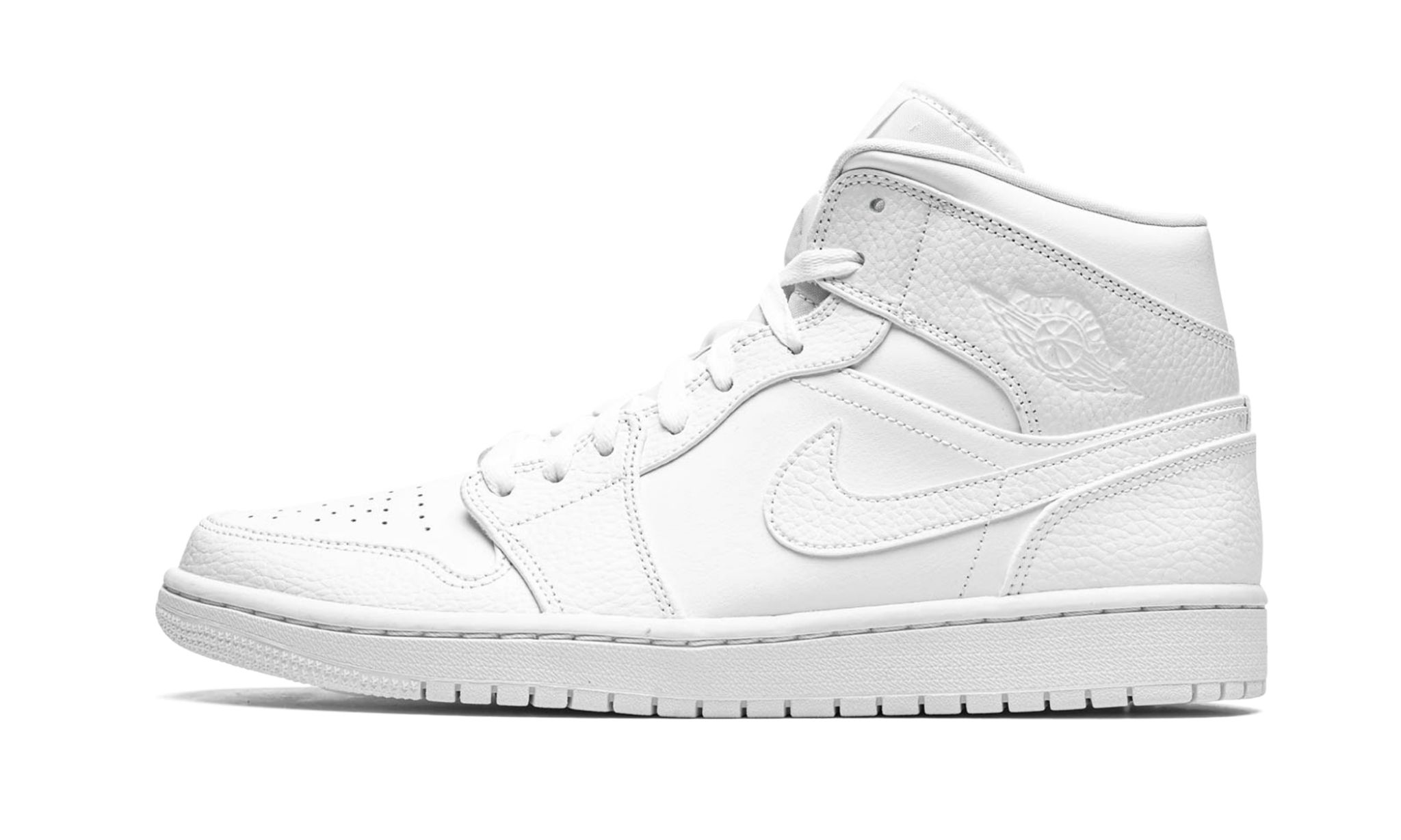 air-jordan-1-mid-_26_238220triple-white_26_238221-2785-bo4bu.jpg