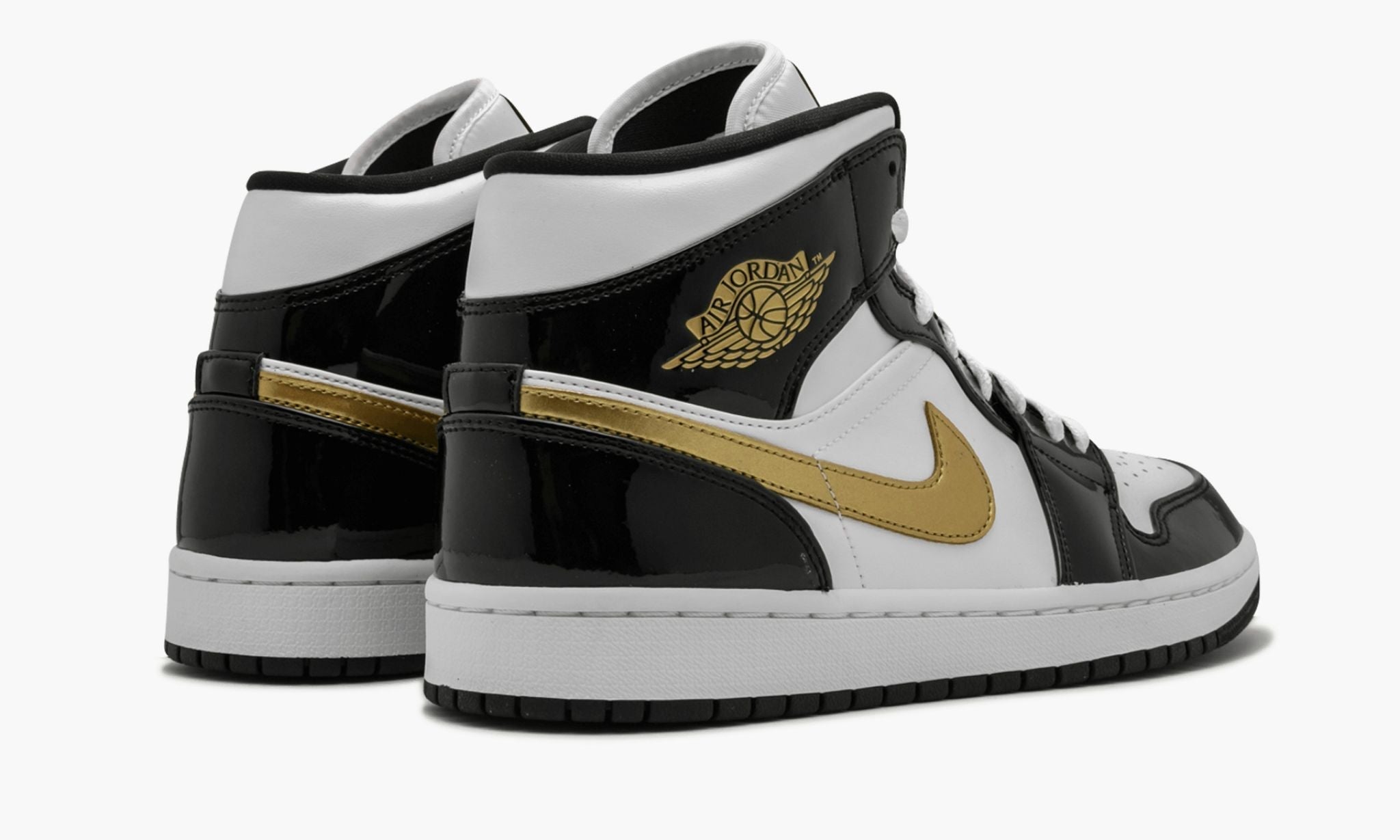 air-jordan-1-mid-se-_26_238220black-gold-patent-leather_26_238221-7273-djaa2.jpg