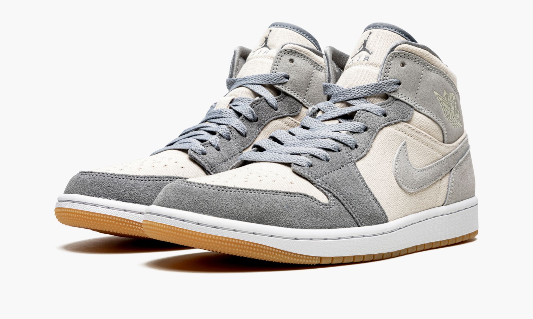 air-jordan-1-mid-se-_26_238220coconut-milk_26_238221-8857-pmklo.jpg