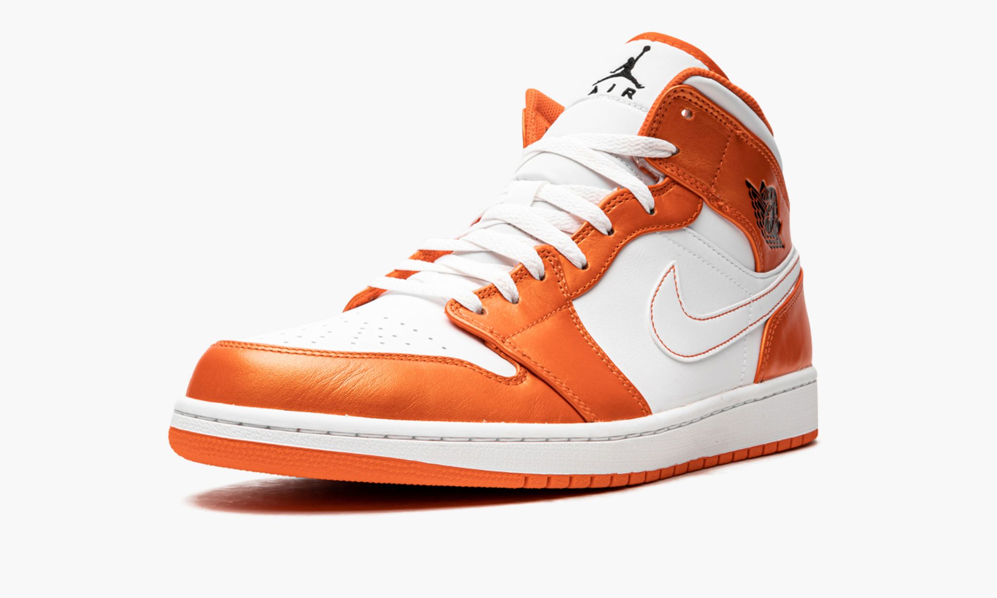 air-jordan-1-mid-se-_26_238220electro-orange_26_238221-9209-9aw6z.jpg