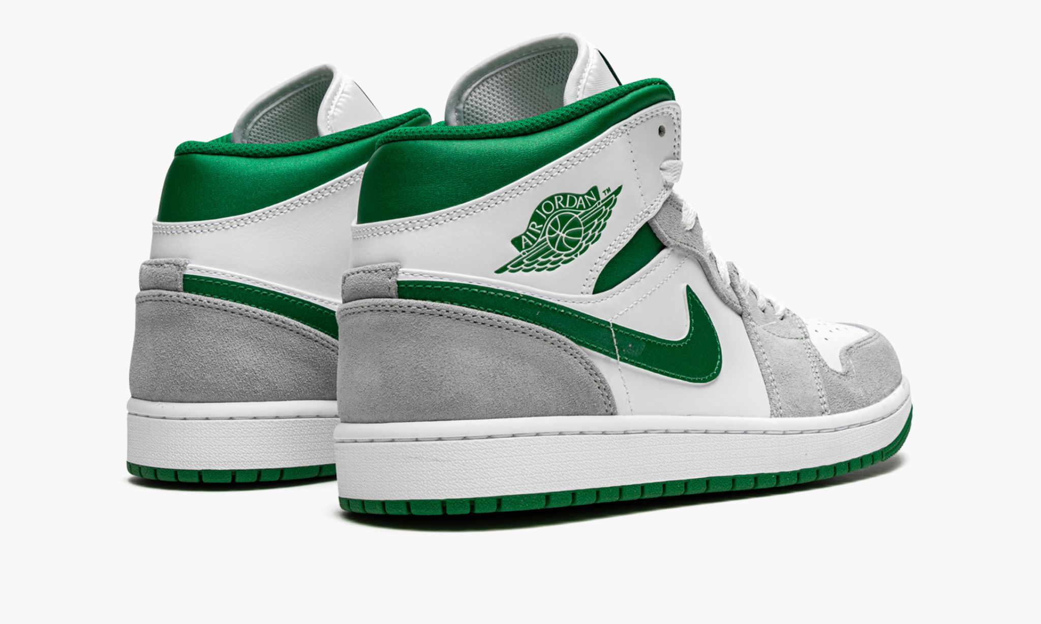 air-jordan-1-mid-se-_26_238220grey-pine-green-white_26_238221-5313-lp4yz.jpg