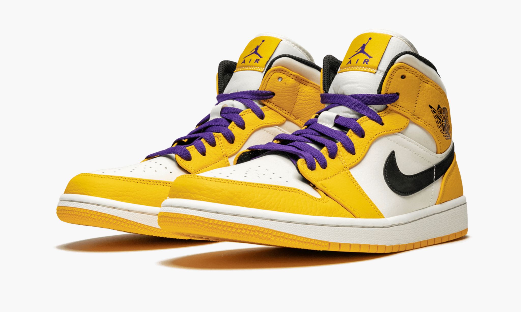 air-jordan-1-mid-se-_26_238220lakers_26_238221-2880-ks0zv.jpg