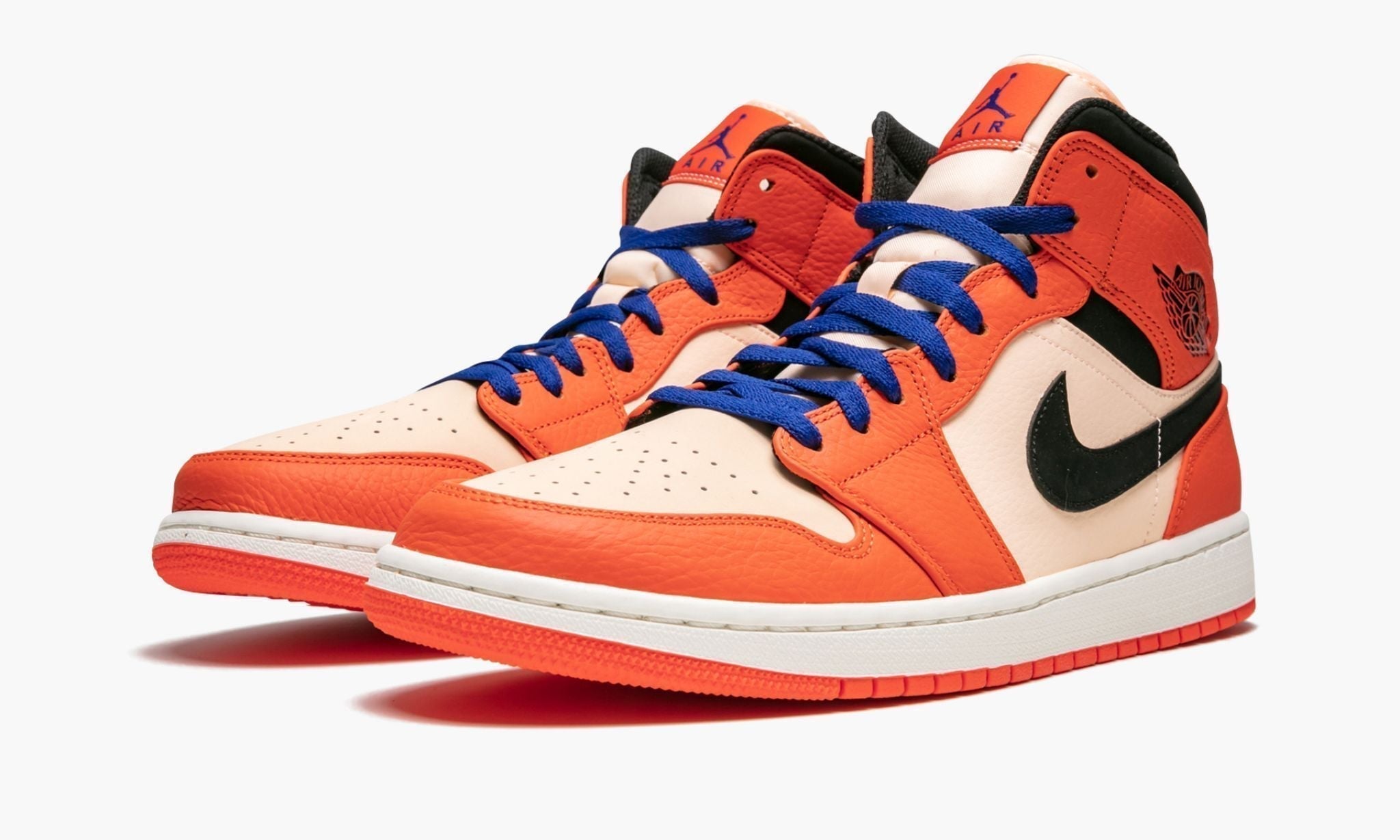 air-jordan-1-mid-se-_26_238220team-orange_26_238221-8520-fo5z7.jpg