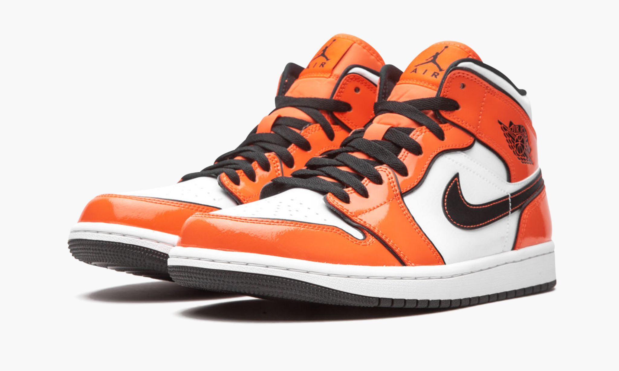 air-jordan-1-mid-se-_26_238220turf-orange_26_238221-1665-mongd.jpg