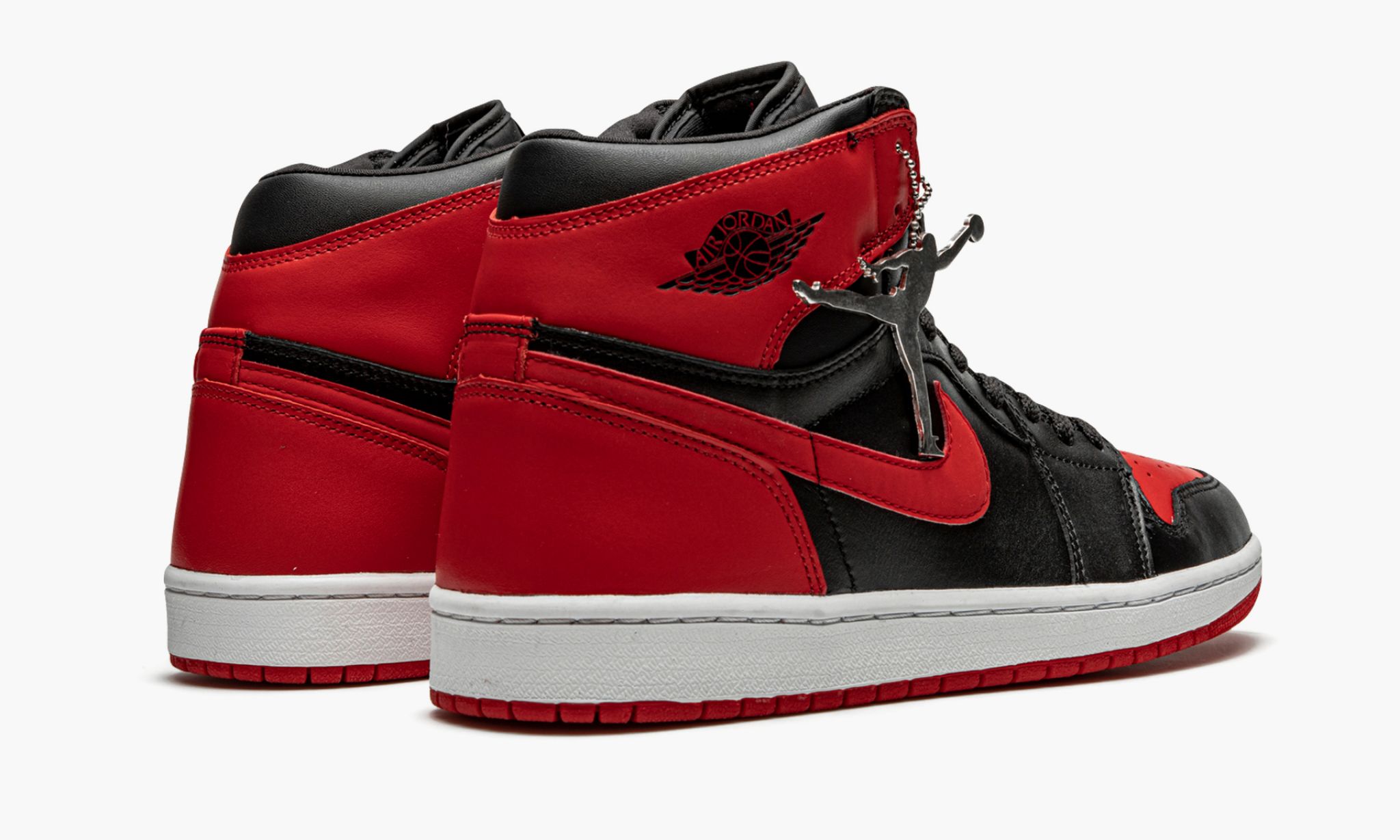 air-jordan-1-retro-_26_238220bred-01_26_238242_26_238221-2248-flsbt.jpg