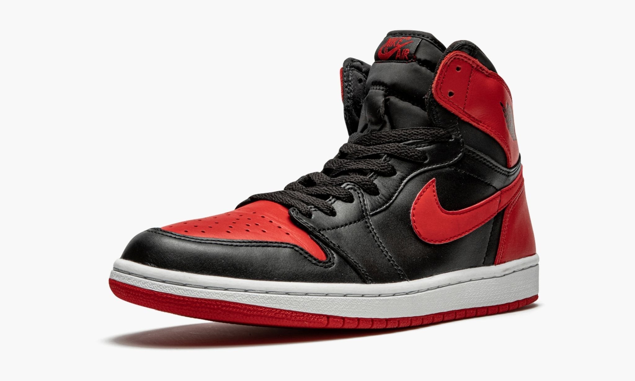 air-jordan-1-retro-_26_238220bred-01_26_238242_26_238221-3331-9wi0p.jpg