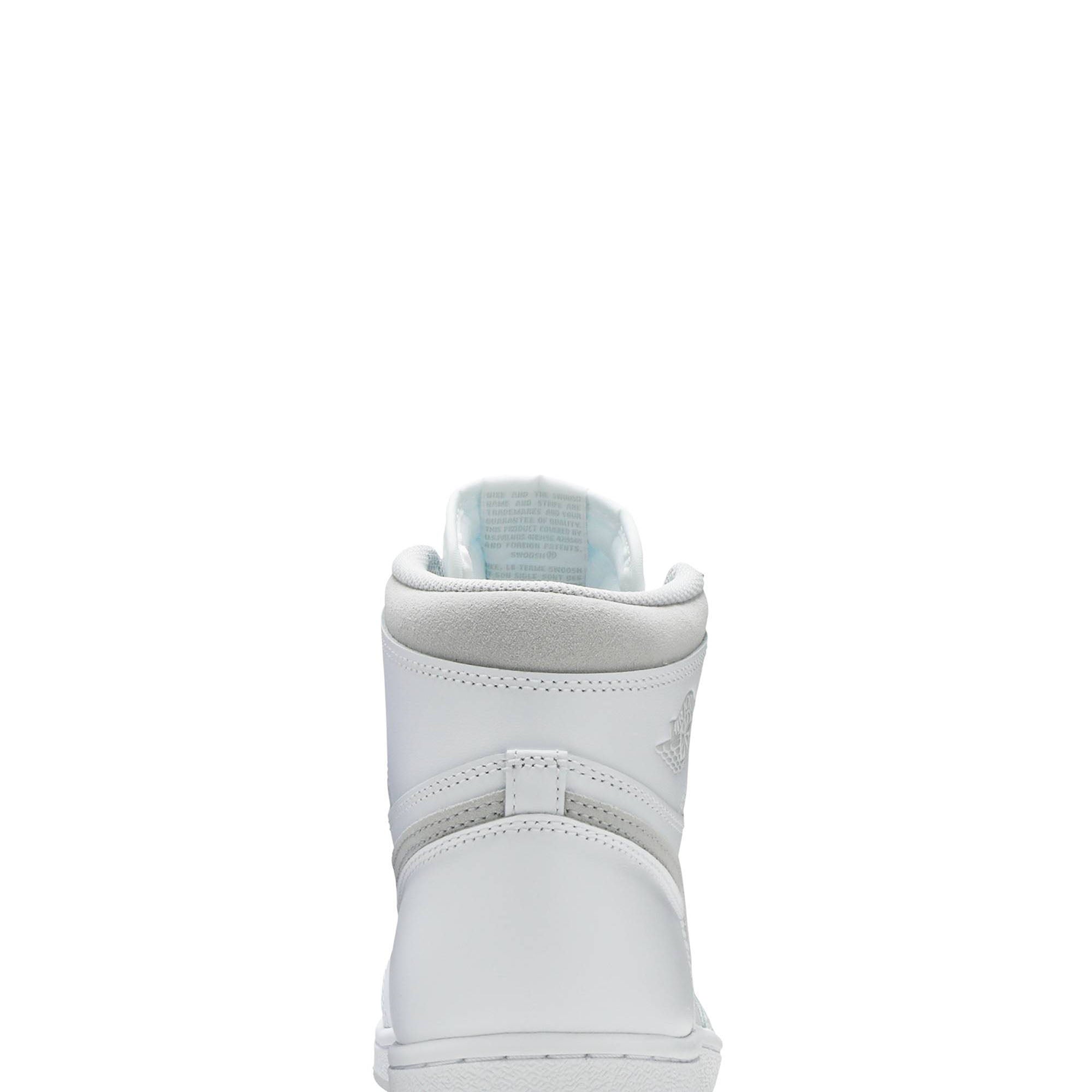 air-jordan-1-retro-high-_26_23821785-og-_26_238216neutral-grey_26_238217-bq4422-100-7578-zcgnt.jpg