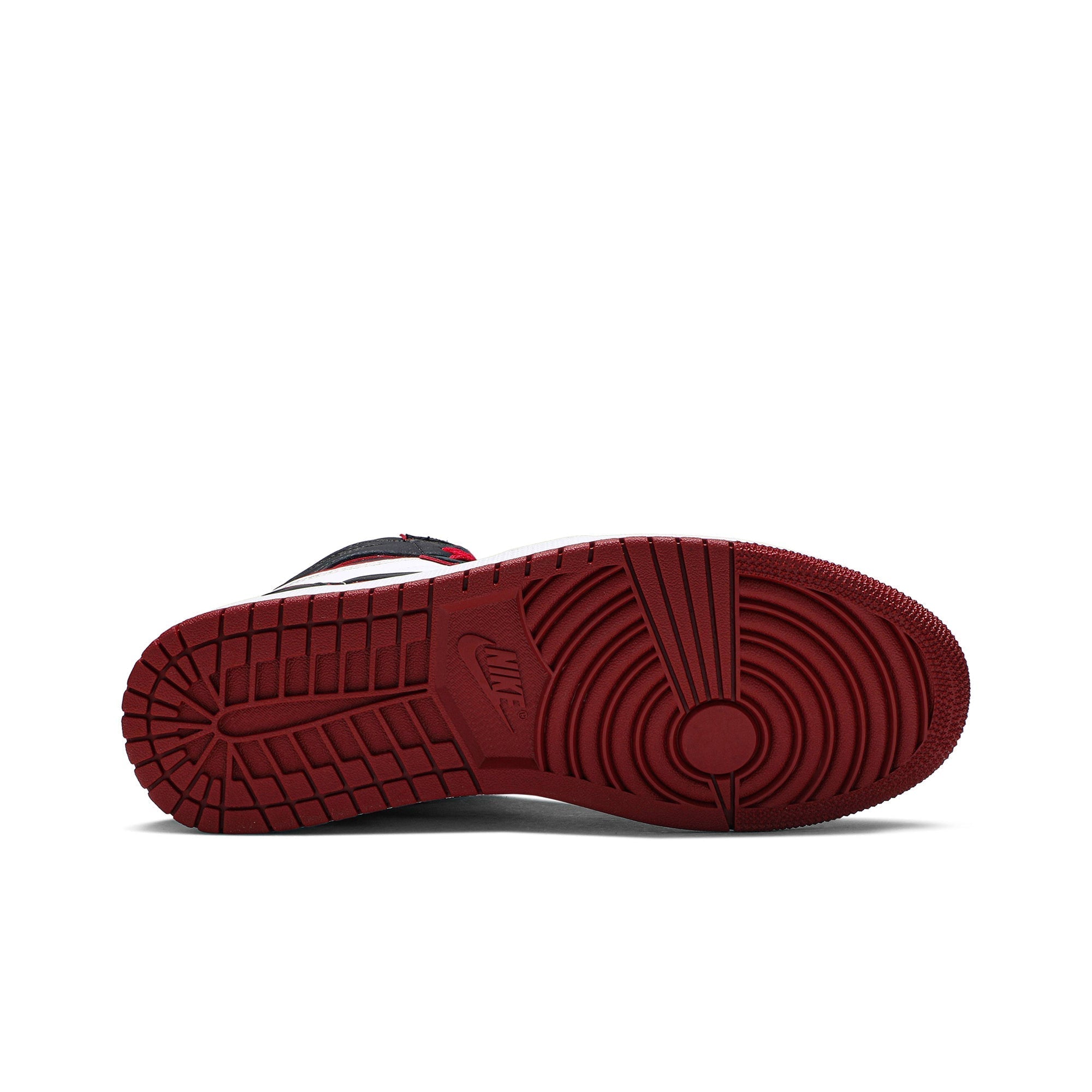 air-jordan-1-retro-high-og-_26_238216bloodline_26_238217-555088-062-9748-7pyti.jpg
