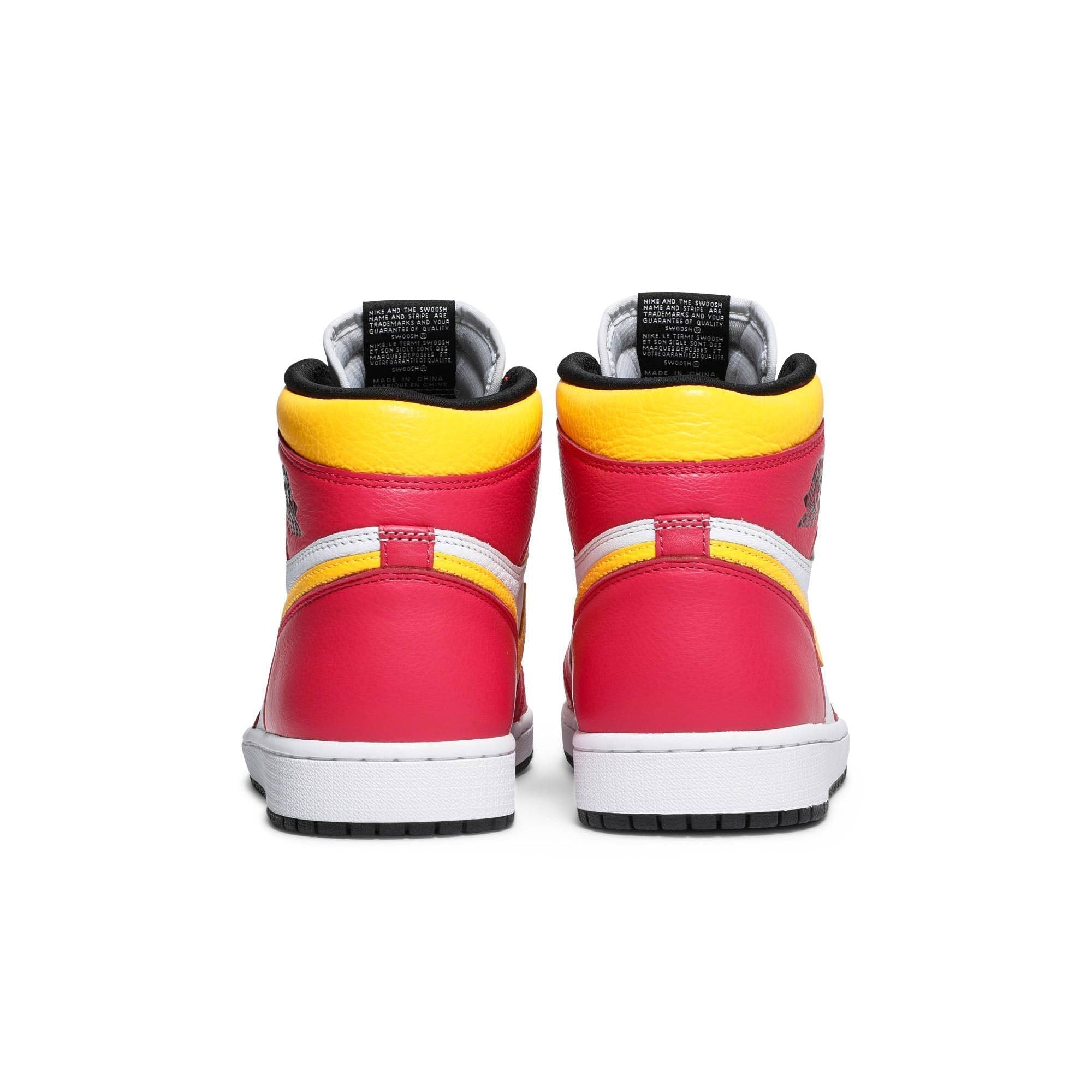 air-jordan-1-retro-high-og-_26_238216light-fusion-red_26_238217-555088-603-6432-5c1xt.jpg