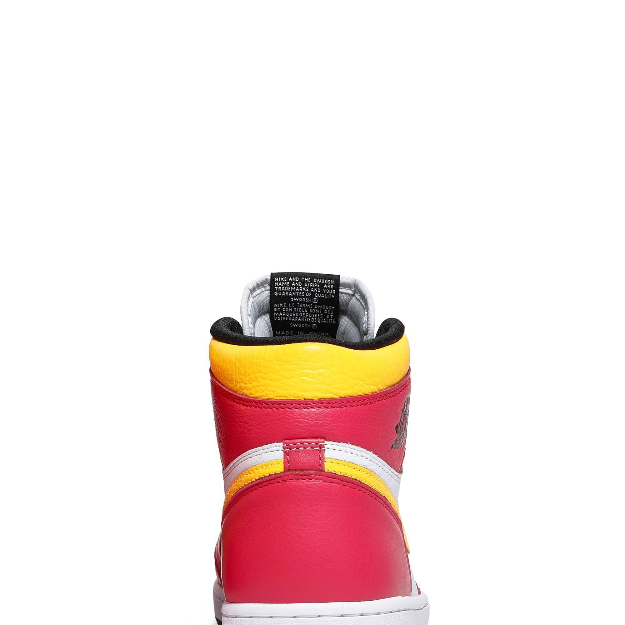 air-jordan-1-retro-high-og-_26_238216light-fusion-red_26_238217-555088-603-6536-qwd7c.jpg