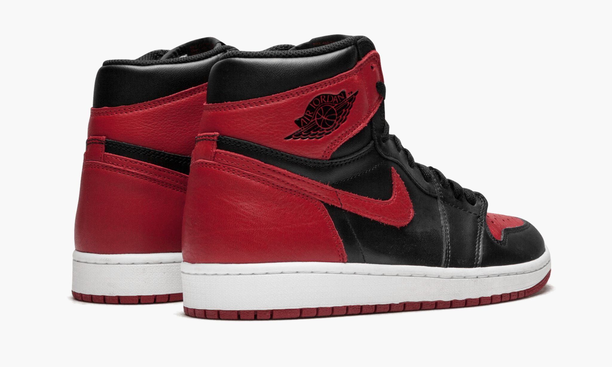 air-jordan-1-retro-high-og-_26_238220banned-bred_26_238221-2266-e46ku.jpg