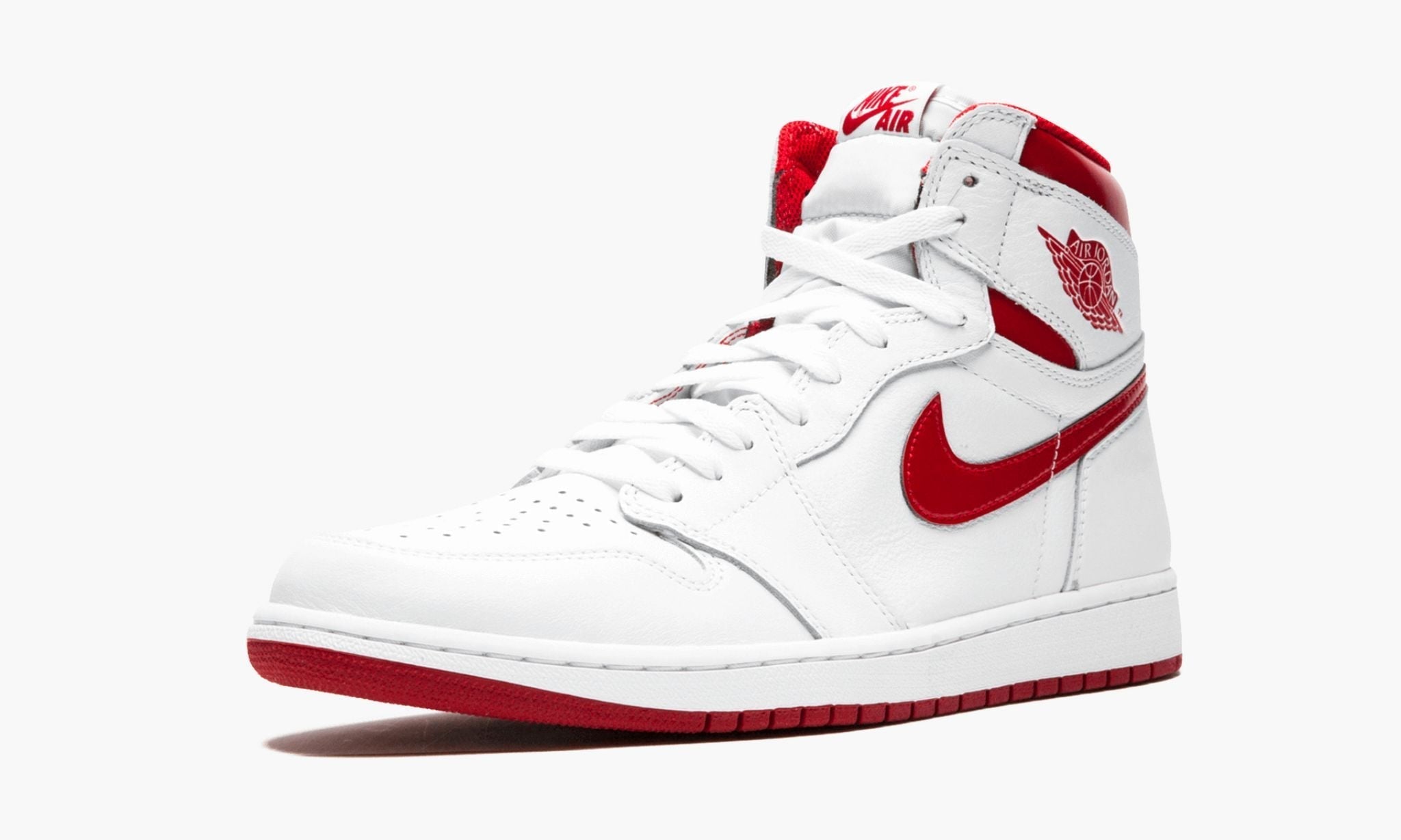 air-jordan-1-retro-high-og-_26_238220metallic-red_26_238221-1474-pizjh.jpg