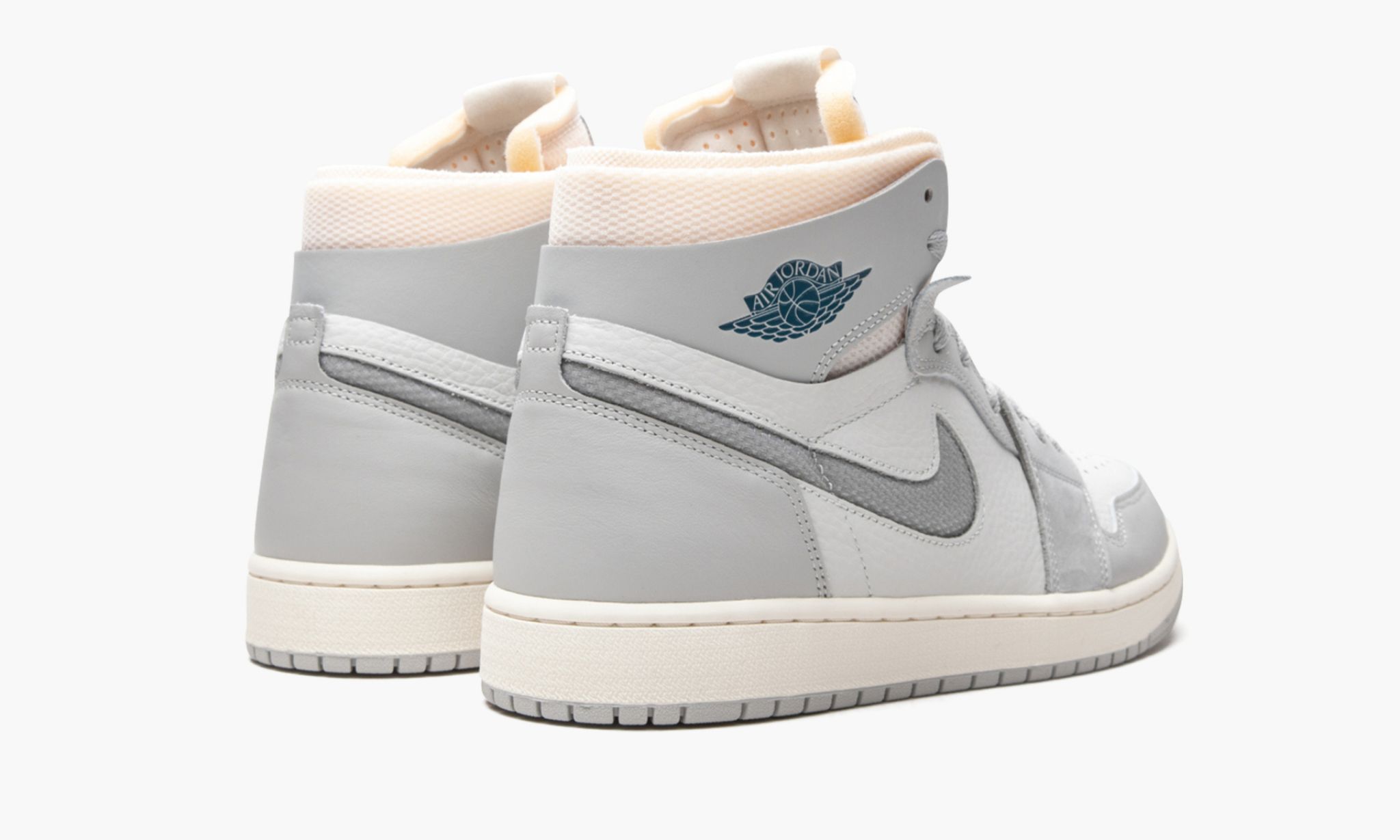 air-jordan-1-zoom-cmft-_26_238220london_26_238221-8904-s10j6.jpg