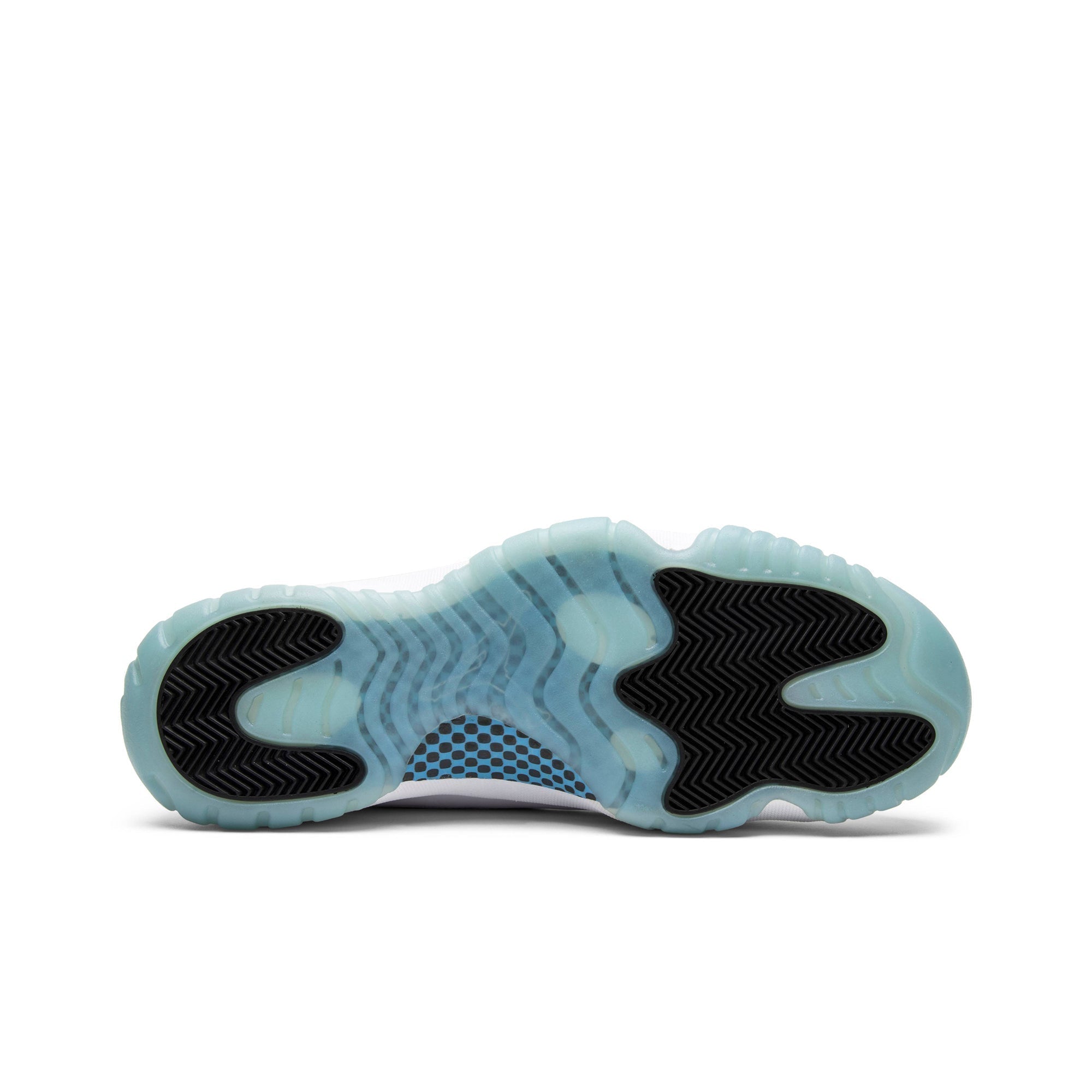 air-jordan-11-retro-_26_238216legend-blue_26_238217-2014-378037-117-9173-gwv0d.jpg