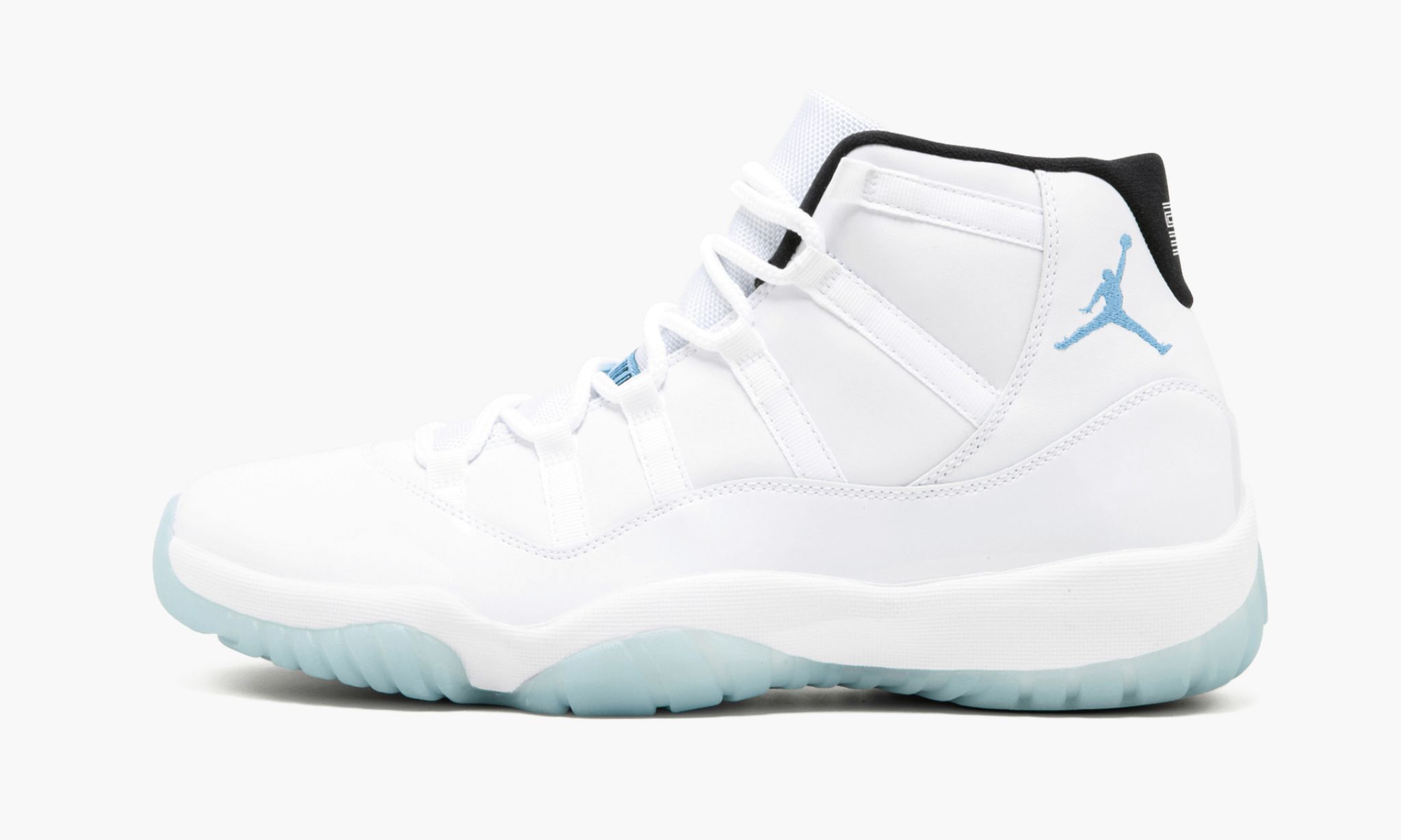 air-jordan-11-retro-_26_238220legend-blue_26_238221-1235-gy6hs.jpg