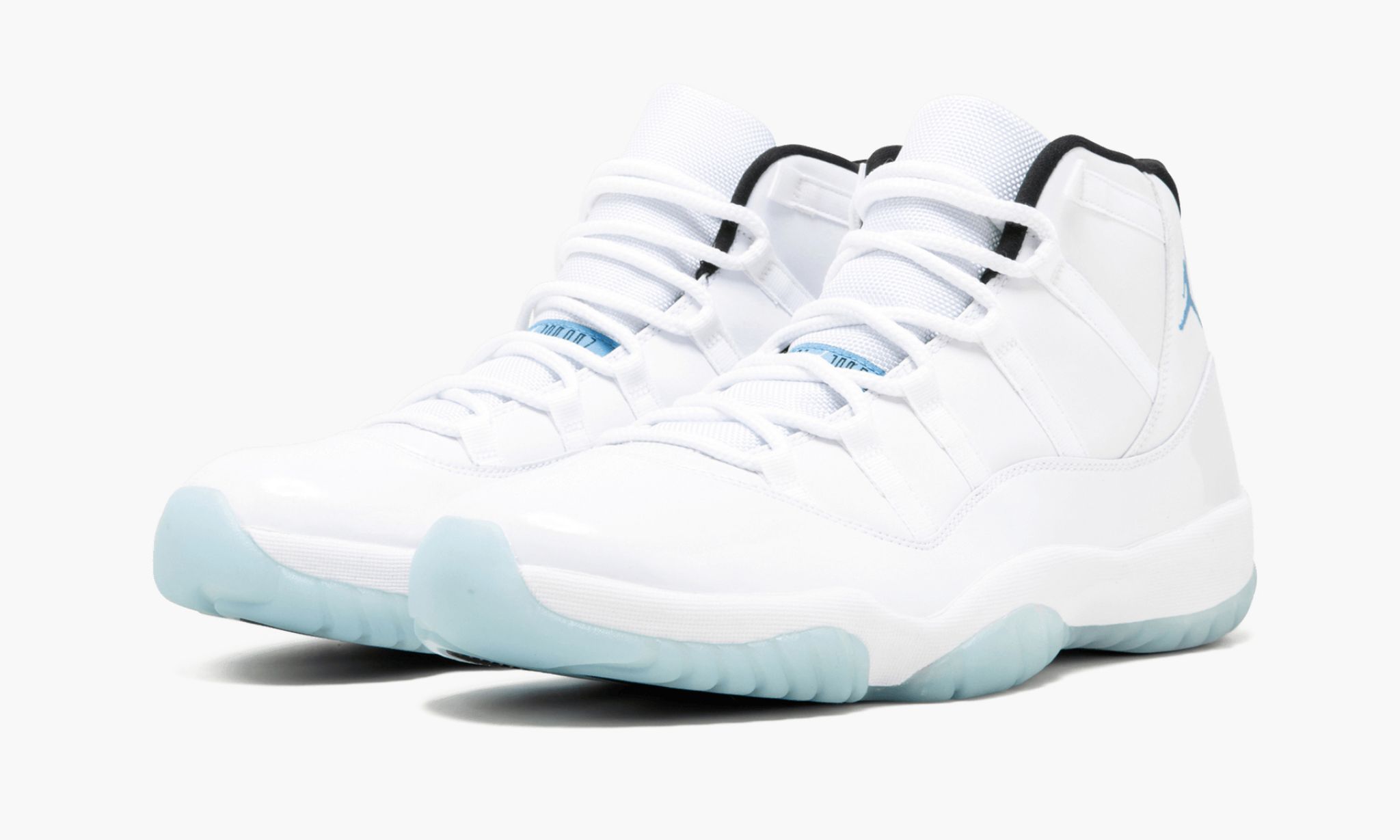 air-jordan-11-retro-_26_238220legend-blue_26_238221-7303-bpnnp.jpg