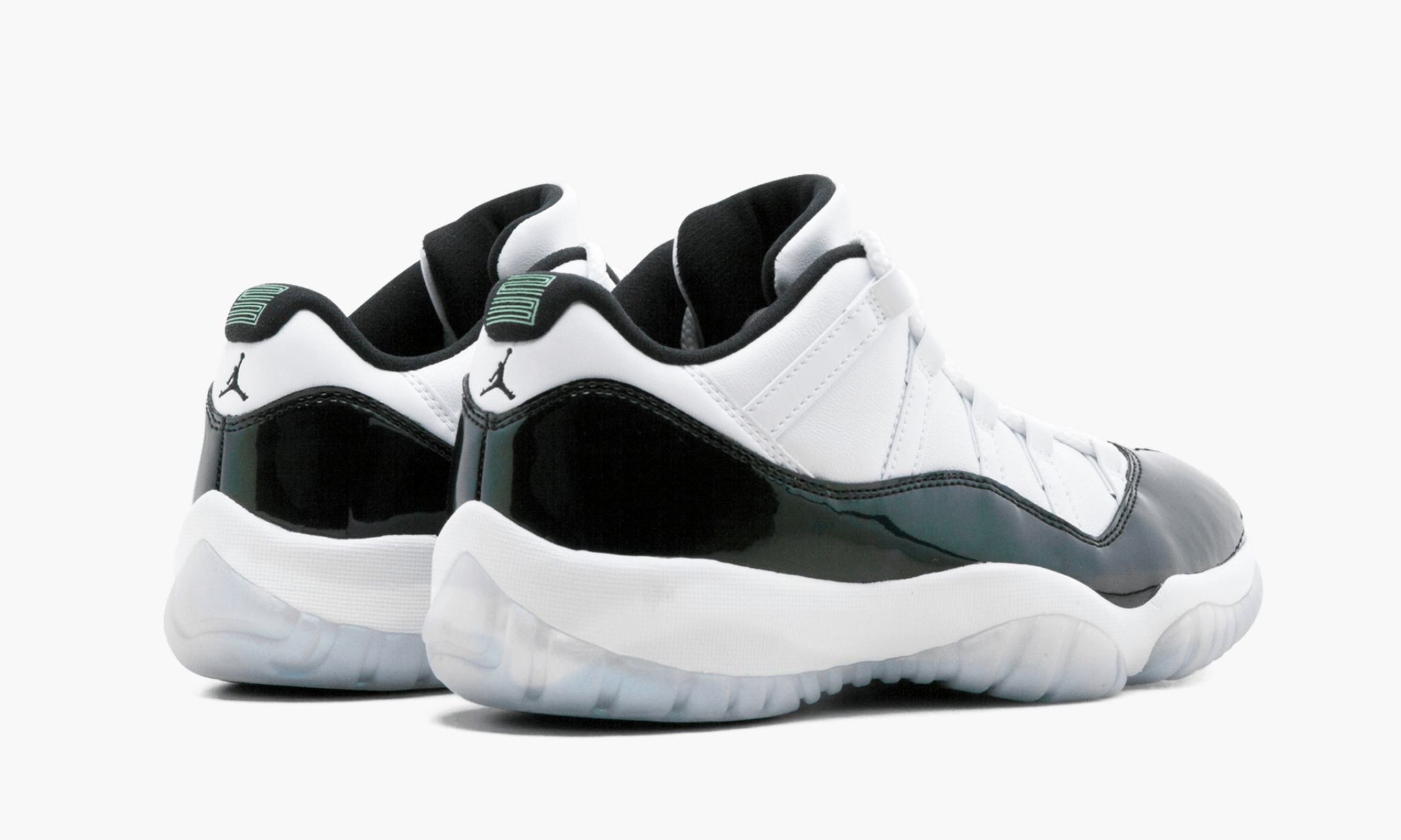 air-jordan-11-retro-low-_26_238220easter-emerald_26_238221-4215-7y7sq.jpg