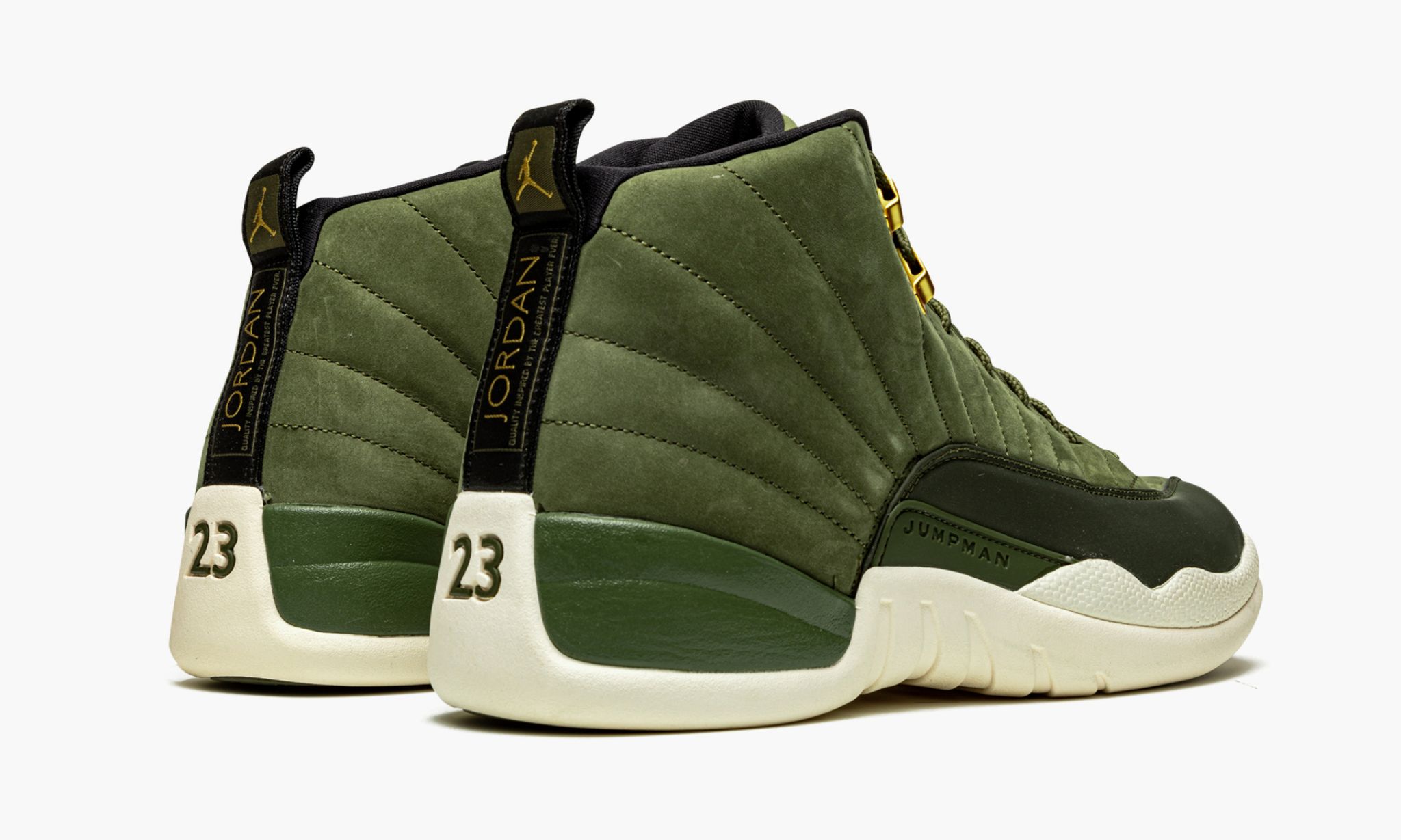 air-jordan-12-_26_238220cp3-class-of-2003_26_238221-1648-iq7ci.jpg