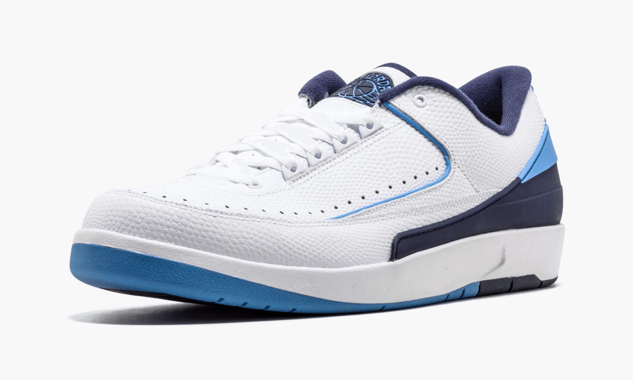 air-jordan-2-retro-low-5841-tjrk8.jpg