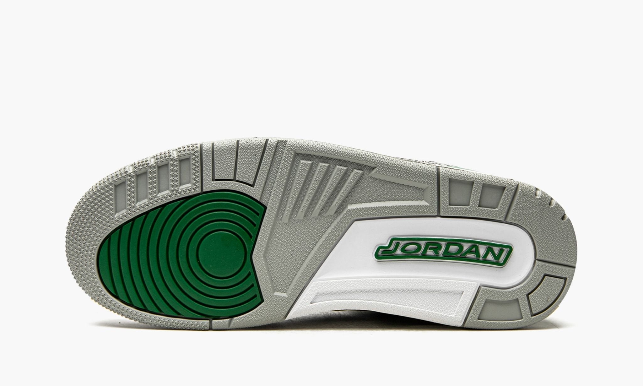air-jordan-3-retro-_26_238220pine-green_26_238221-1947-c7nrl.jpg