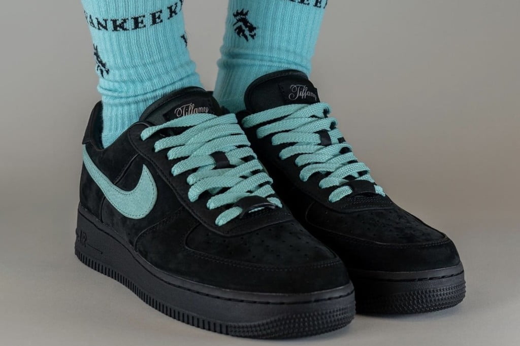 air-jordan-force-1-low-sp-tiffany-and-co.-5839-lx0eg.jpg