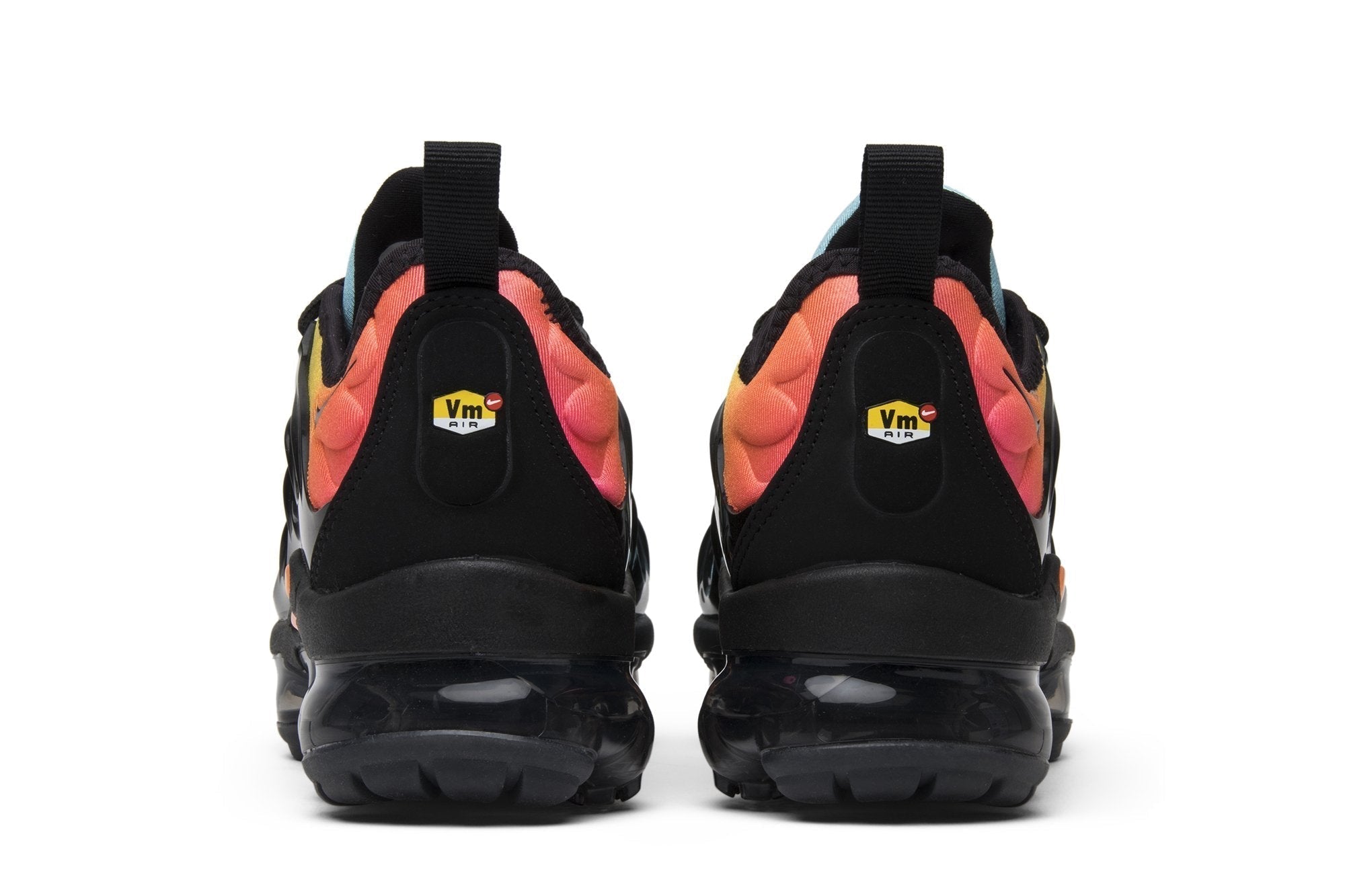 air-vapormax-plus-tropical-sunset-_w_-8780-hnych.jpg