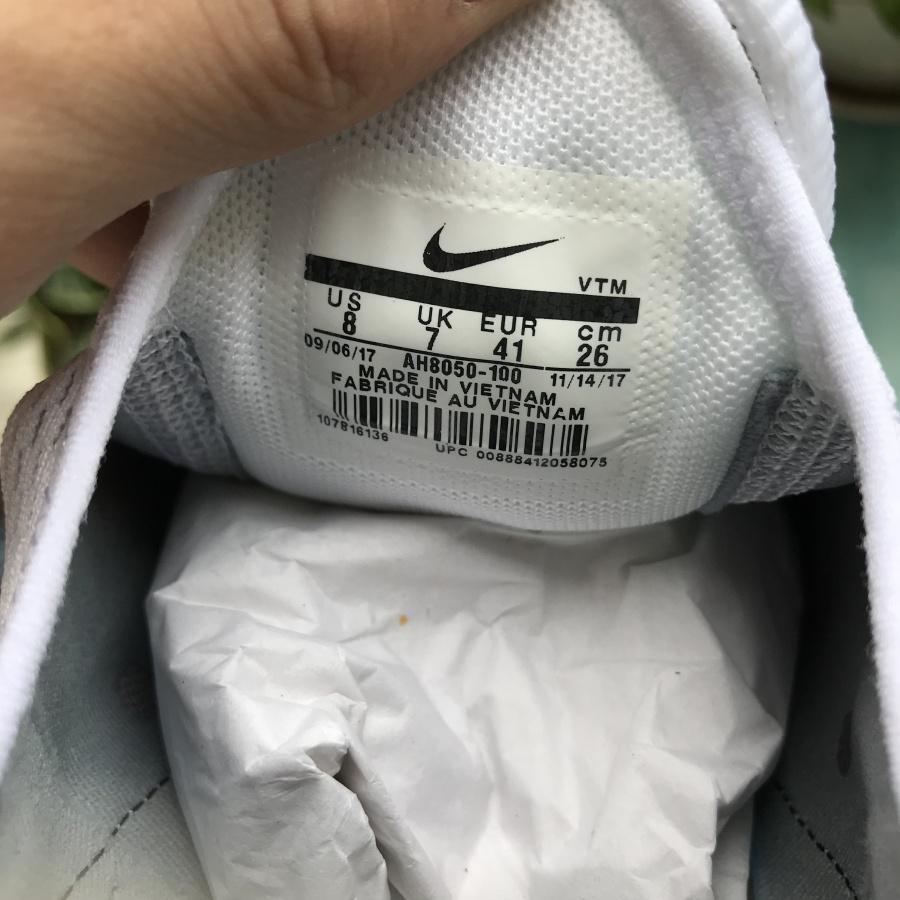 b1fd2fa4-NikeAirMax270WhiteBlack_8_ad1bbafa-c4d0-4306-a9fd-cae304ffadaf.jpg