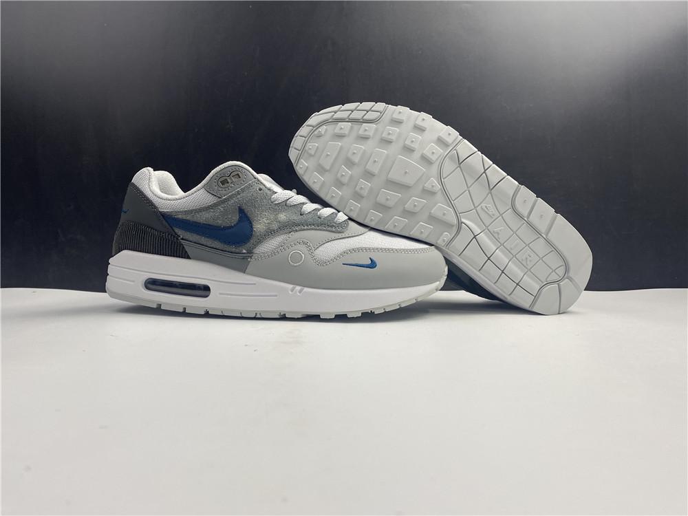 b29a6a9f-AM1LondonShoesSneakers_14.jpg