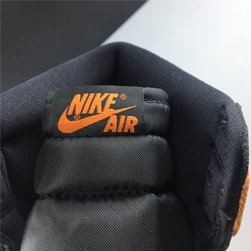 c9c0815e-Jordan1RetroHighShatteredBackboard3_5_81c081ba-7e12-4518-93ff-771b9e14dcda.jpg
