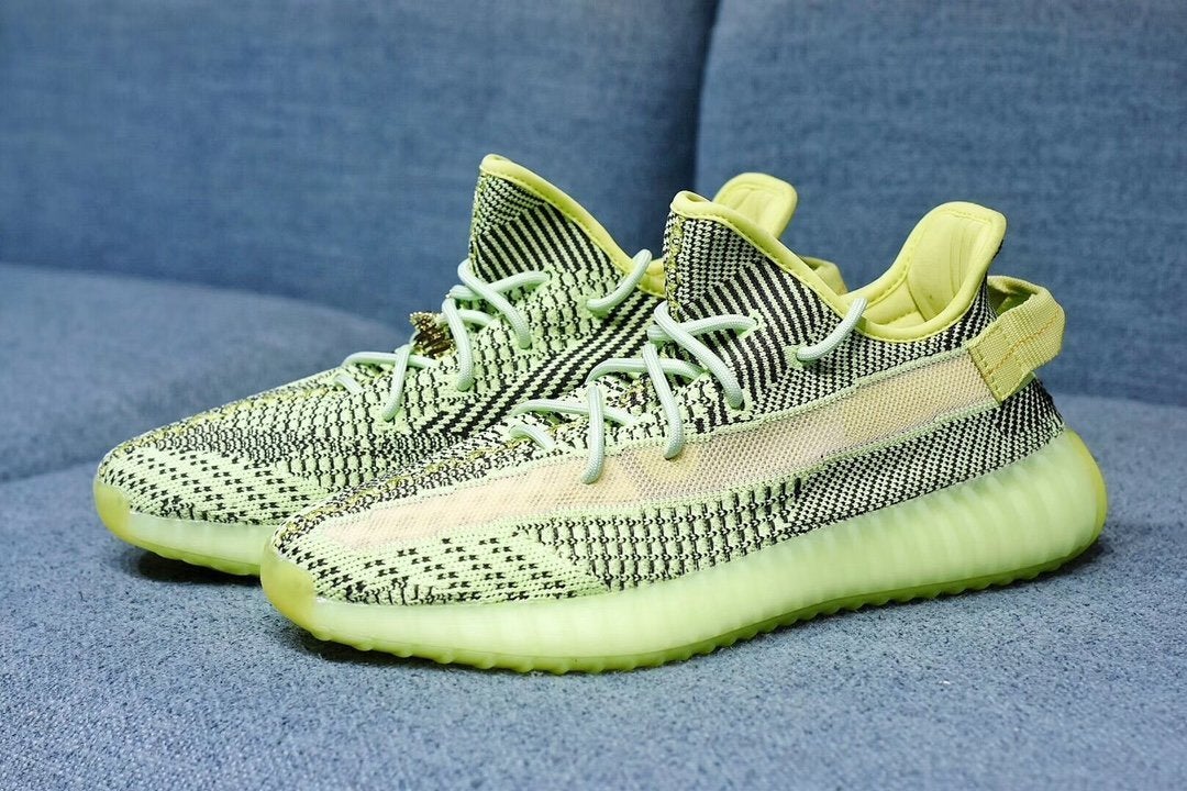 cff72826-adidasYeezyBoost350V2Yeezreel_Non-Reflective_17_02ff7645-61c7-44e1-9b54-b96a62181a80.jpg