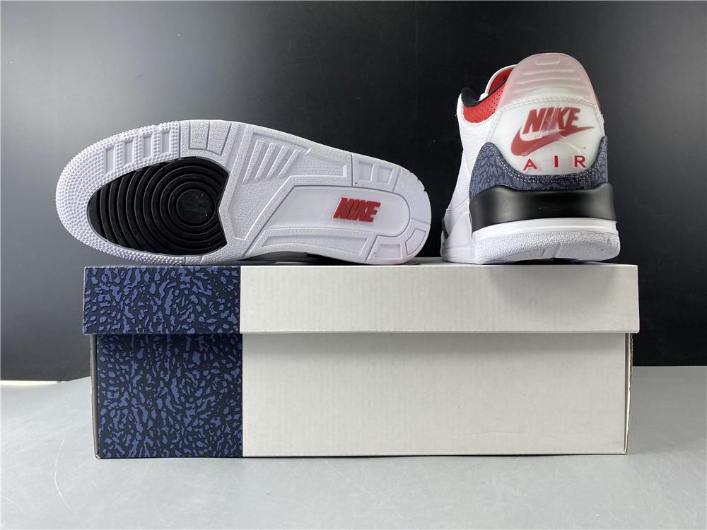 e408eadf-NikeAirJordan3RetroSEFireRed_2026_ShoesSneakers_dd7ead8b-fbcc-4ea6-9348-5e52695fd386.jpg
