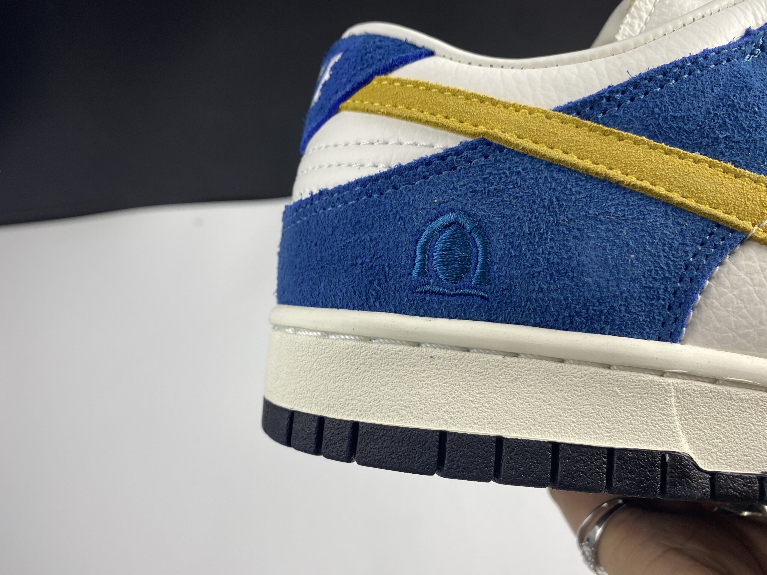 ea687d10-DunkLowKasinaIndustrialBlueShoesSneakers_6_e37cbc3c-8492-438e-a98b-79a3d461feff.jpg