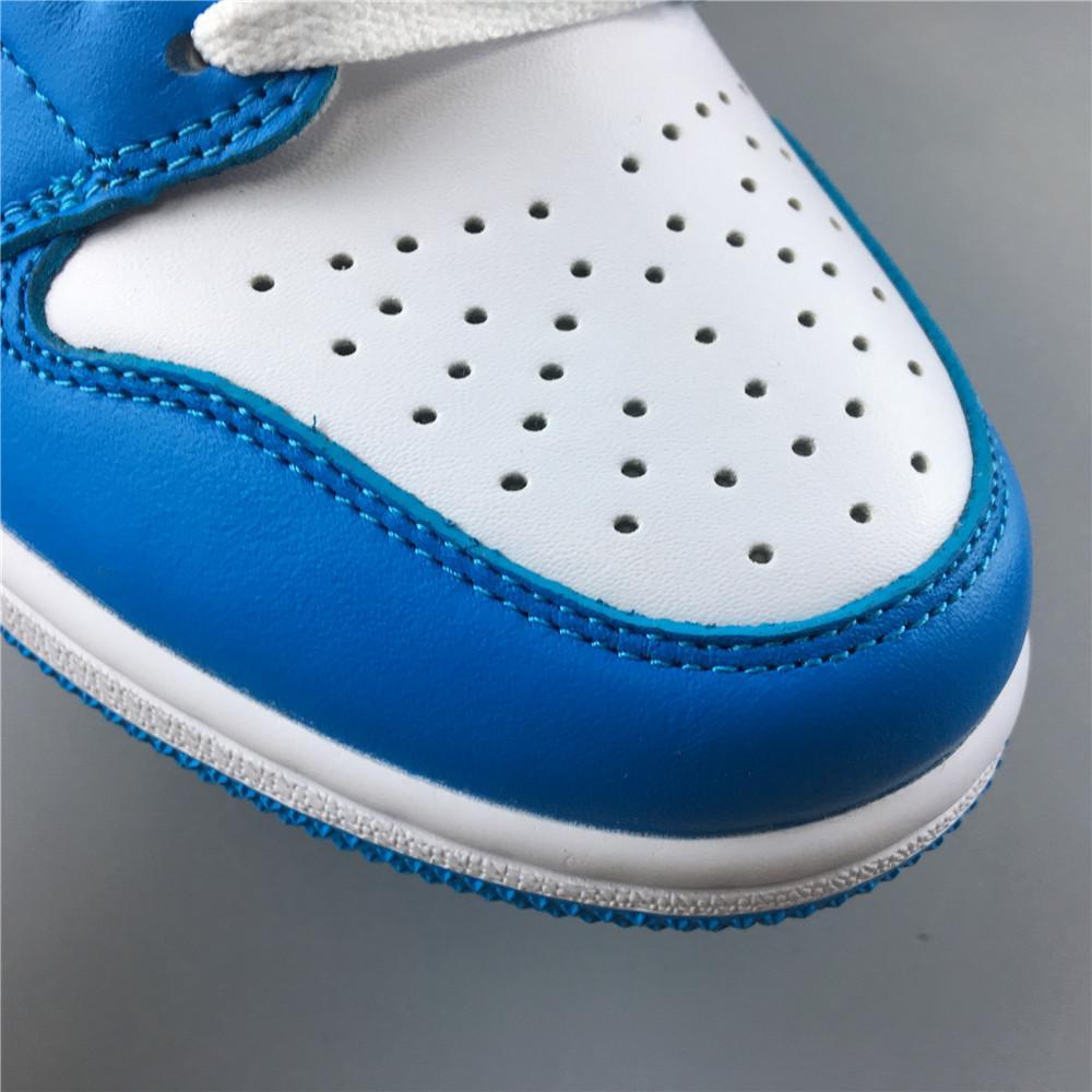 f825fbb7-Jordan1LowSBUNC_4_9ce664fa-35ee-4717-a363-cbcceba19799.jpg