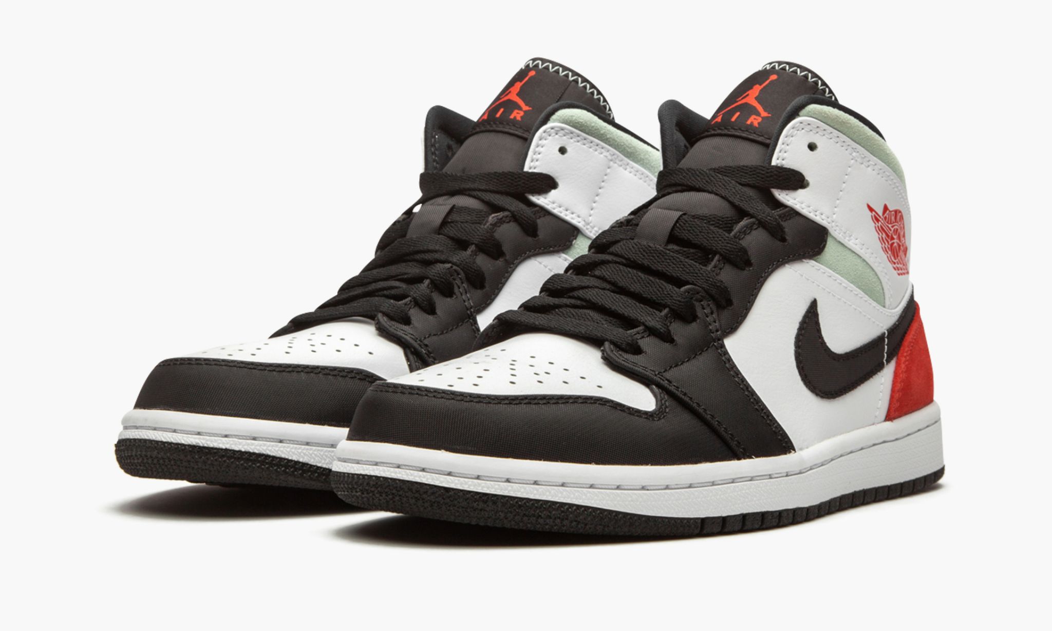 jordan-1-mid-se-_26_238220red-grey-black-toe_26_238221-6241-6h1xz.jpg
