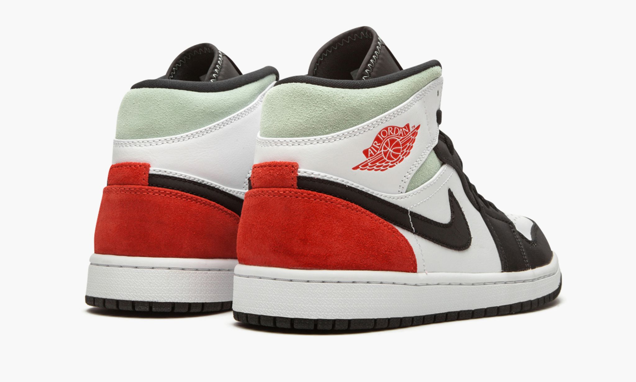 jordan-1-mid-se-_26_238220red-grey-black-toe_26_238221-8296-1xt6p.jpg