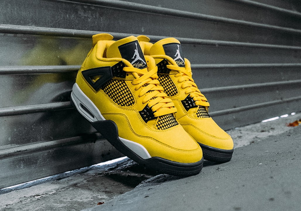 jordan-4-retro-lightning-_2021_-_gs_-5601-apuux.jpg