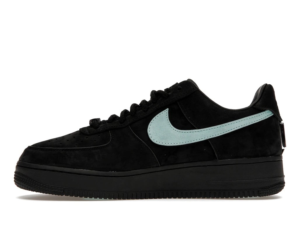 nike-air-force-1-low-tiffany-_26-co.-1837-7490-imwql.jpg
