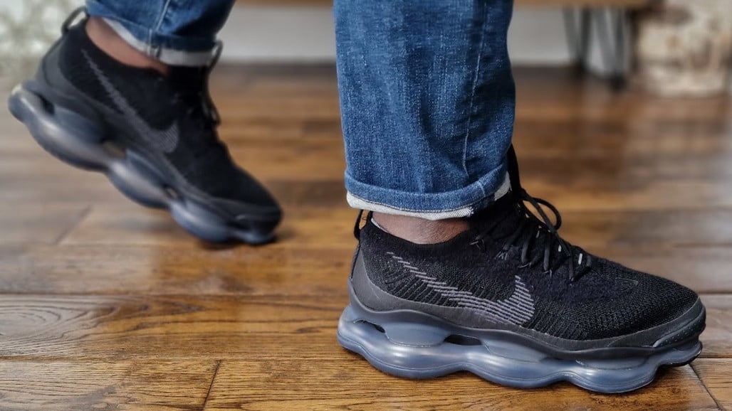 nike-air-max-scorpion-triple-black-6496-6eiqv.jpg