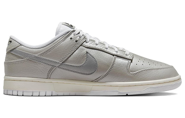 nike-dunk-low-metallic-silver-4020-58qkq.jpg