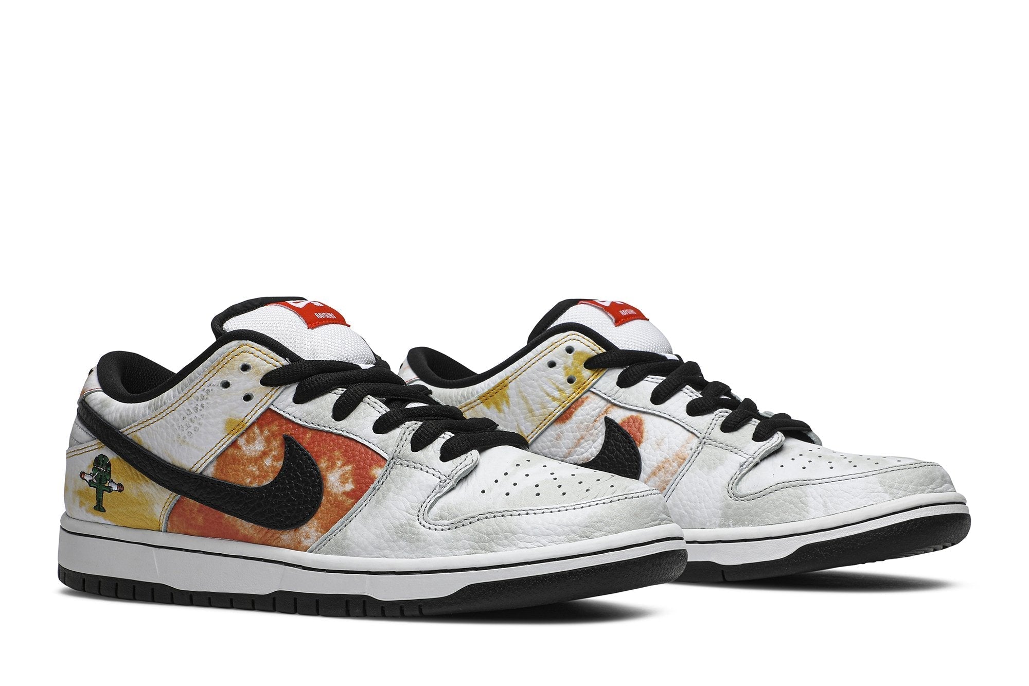 nike-sb-dunk-raygun-white-tie-dye-1766-juc1v.jpg