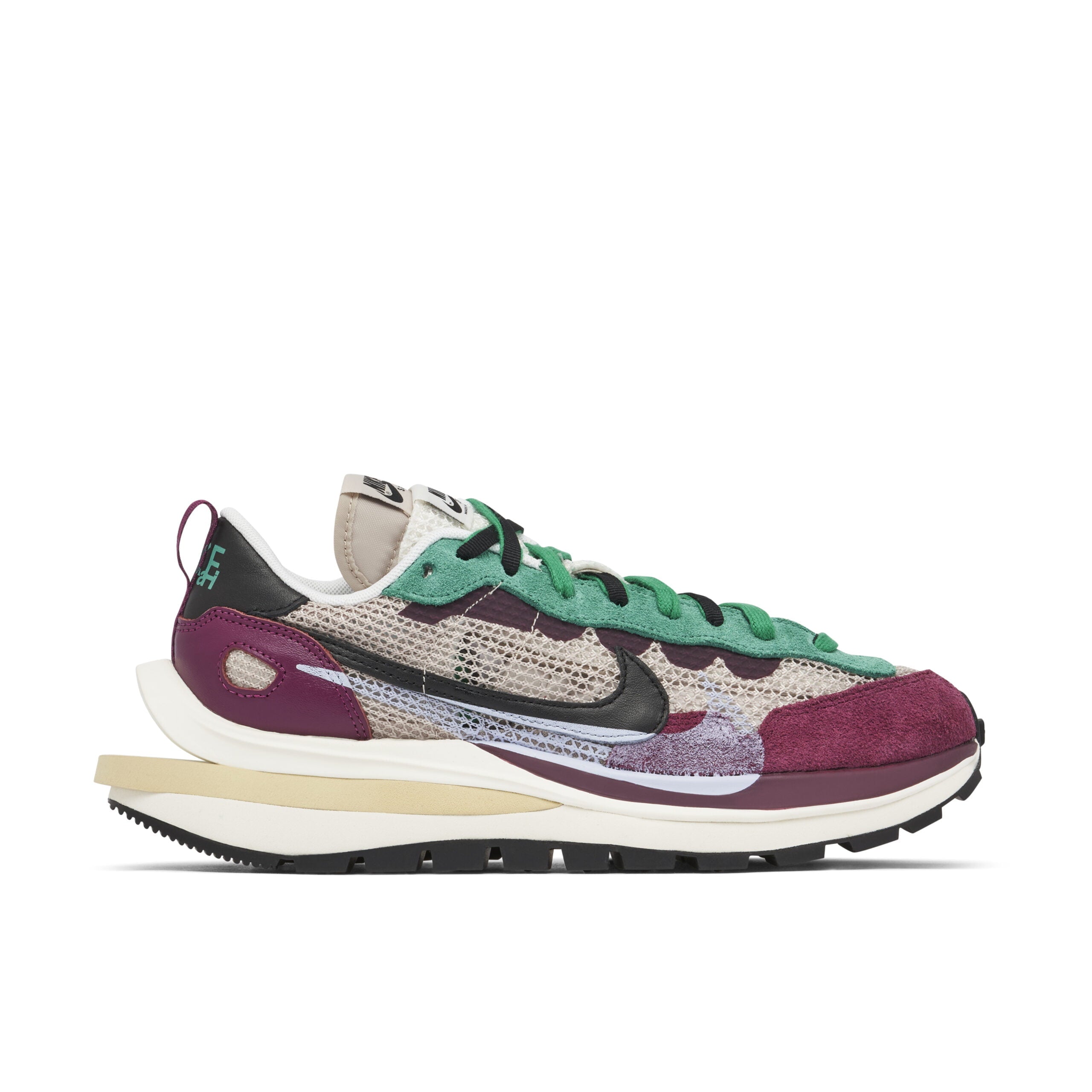 Sacai x Nike Vaporwaffle Red Green Shoes Sneakers
