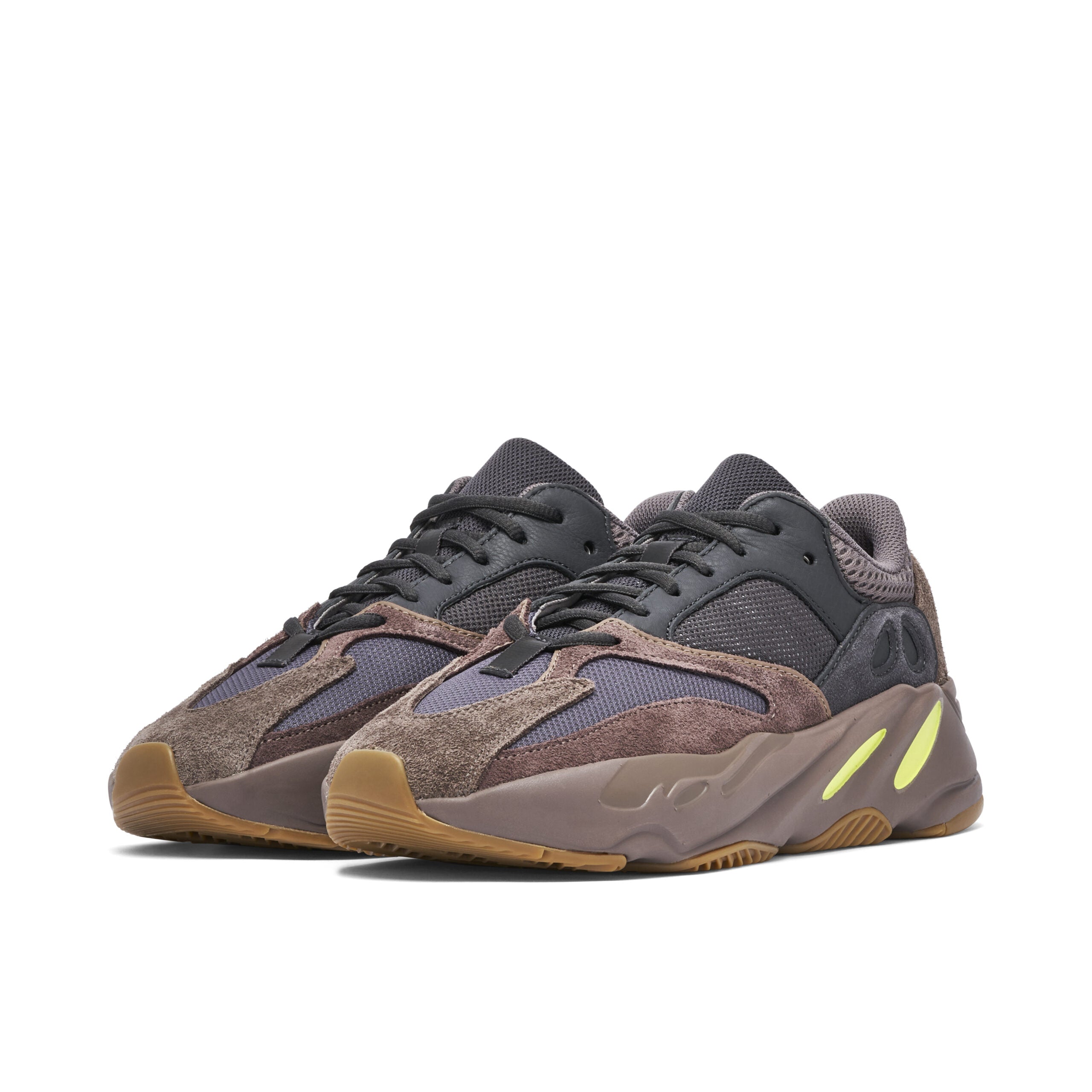 yeezy-boost-700-mauve-5177-vn8h1.jpg