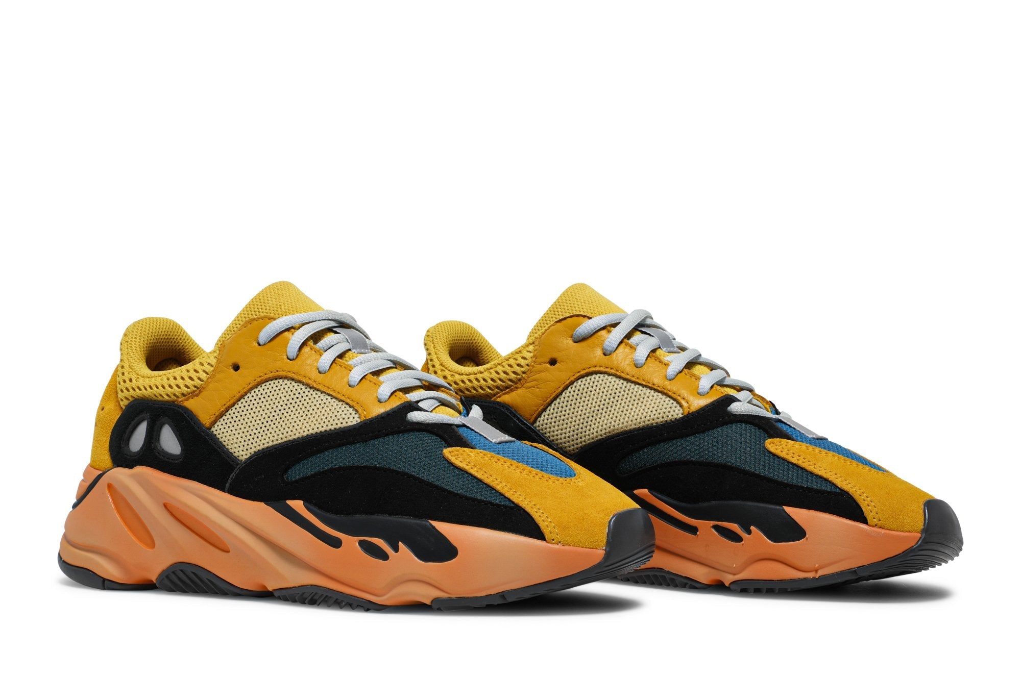yeezy-boost-700-sun-2326-l3jid.jpg